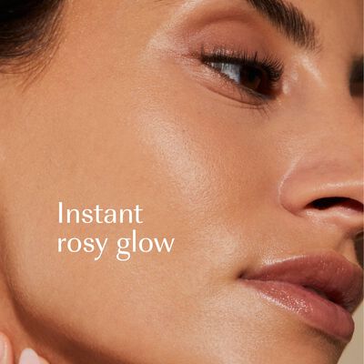 Aker Fassi Instant Glow Face Mask hover view